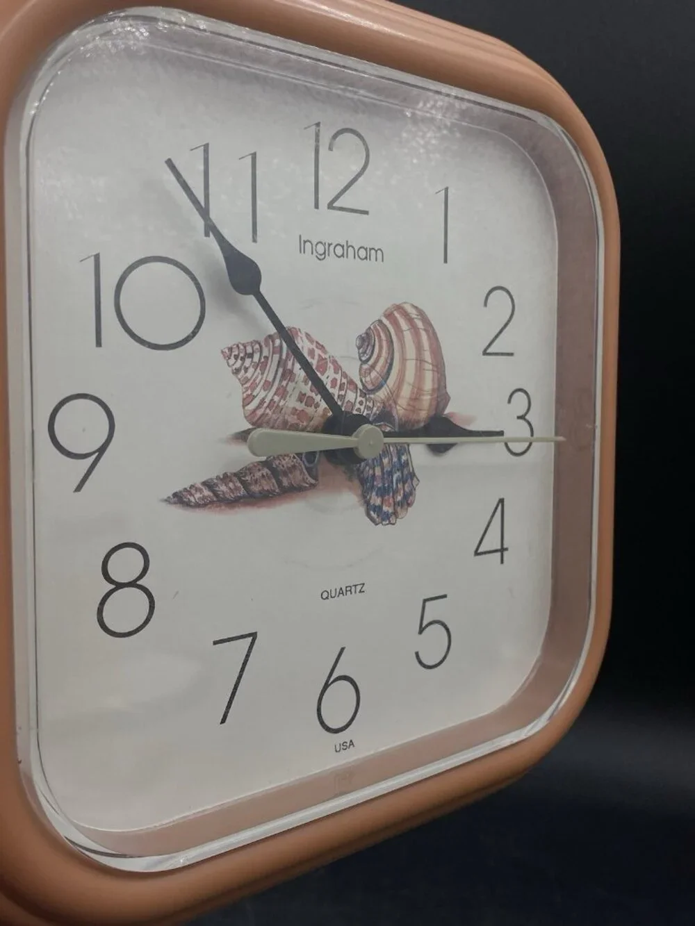 Ingraham Quartz Sea Shells Square Wall Clock Mauve